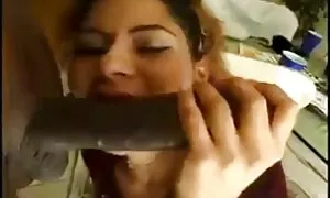 લેટિના MILF એબોની નર ...